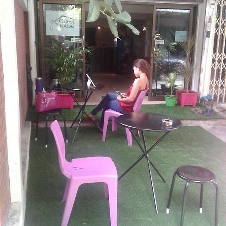 Yaya Guesthouse Banguecoque Exterior foto