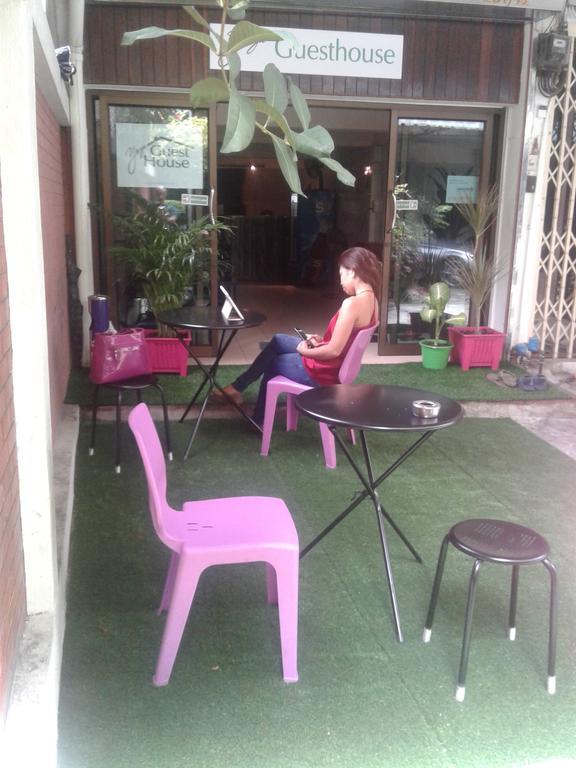 Yaya Guesthouse Banguecoque Exterior foto